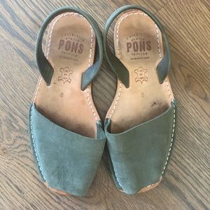 Pons size 8